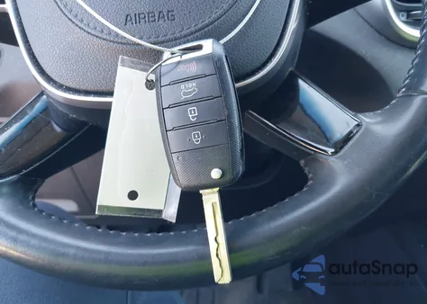 2020 Kia Sorento 2.4L Lx from USA, damaged, VIN 5XYPG4A39LG681199